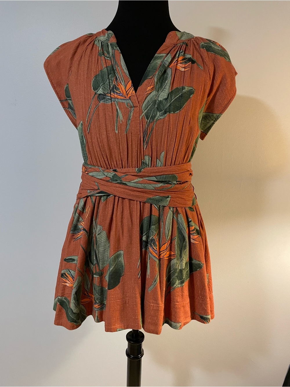 Coniglio Palm Beach Chic Rust Floral Wrap-Style Women's Dress/Top.